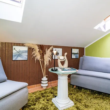 Beautiful In With House Sea View Cavtat